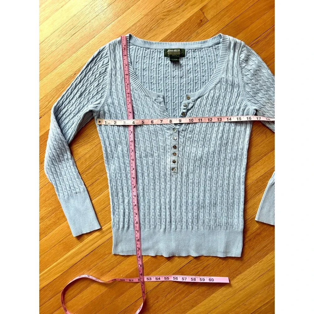 Vintage Y2K Eddie Bauer Light Blue Cable Knit Henley Sweater Scoop Neck M Preppy